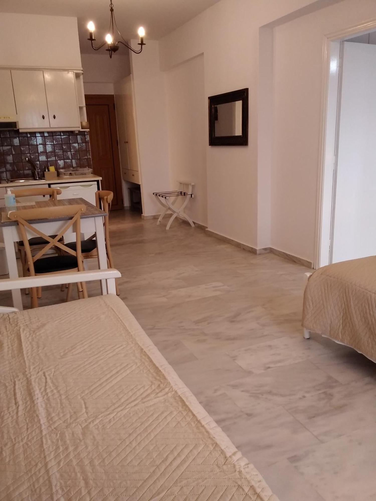 Idomeneas Apartments Szúja Szoba fotó