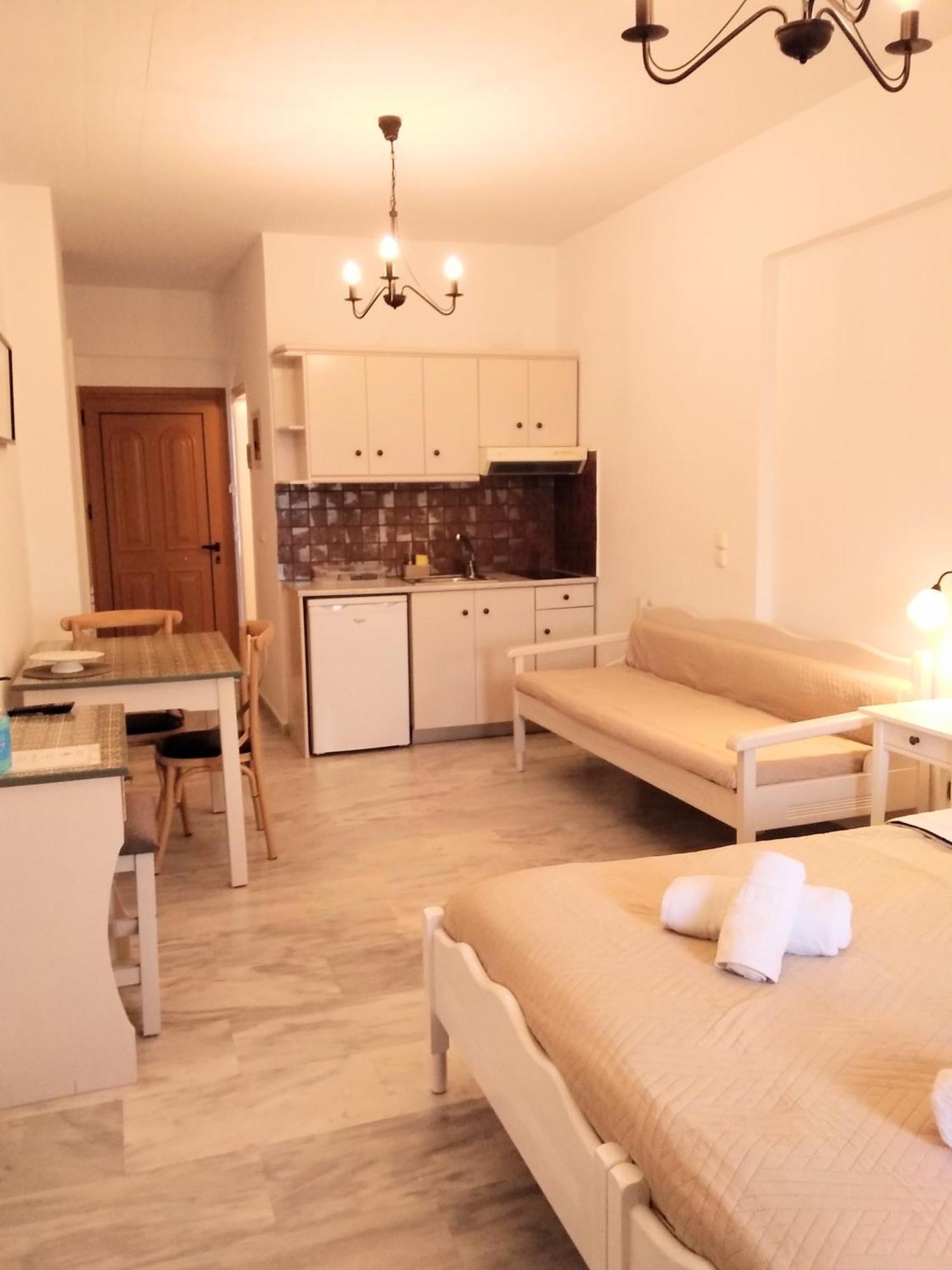 Idomeneas Apartments Szúja Szoba fotó
